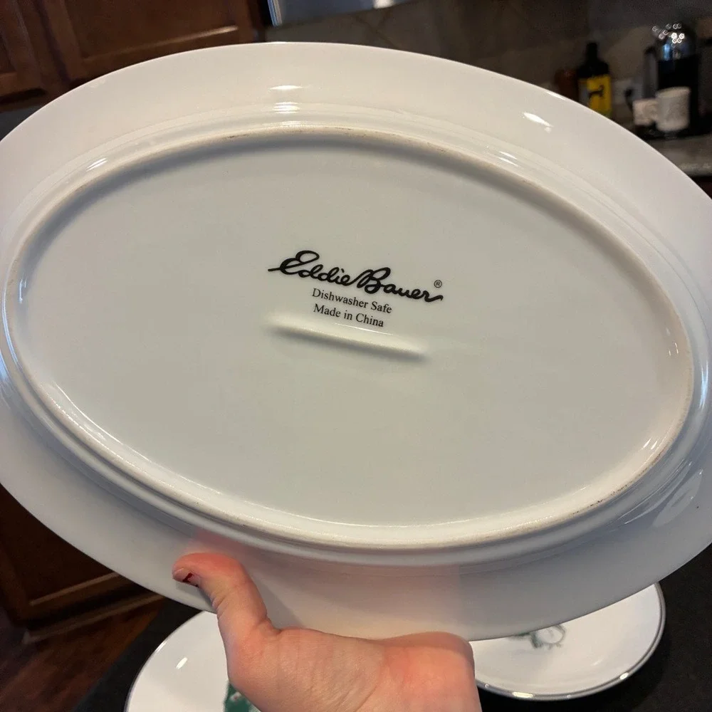 Eddie Bauer 90s Collectible Christmas Dinnerware Set 1 Serving and 4 Salad Plate